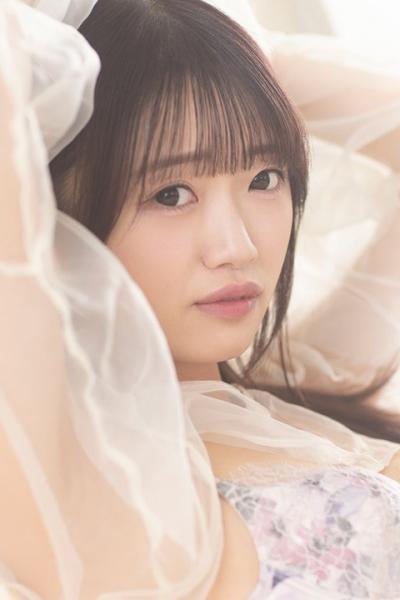 卒業記念写真集発売決定！NGT48 中井りか（25）、魅惑のランジェリー姿で胸元チラリ！