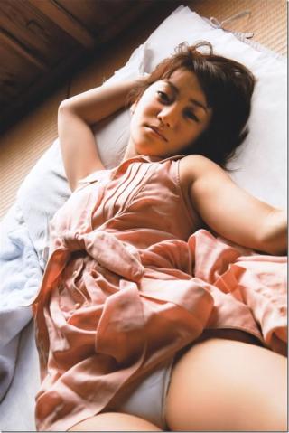 大島優子 冷静に考えて&hellip;アイドルなのに手ブラや半ケツはやり過ぎだろｗｗｗｗ