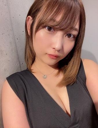 志田愛佳　最新水着画像　46枚②