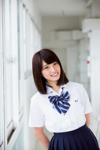 【芸能】永井理子“日本一可愛い女子高生”が初グラビアでビキニ姿に　テラハで撮影