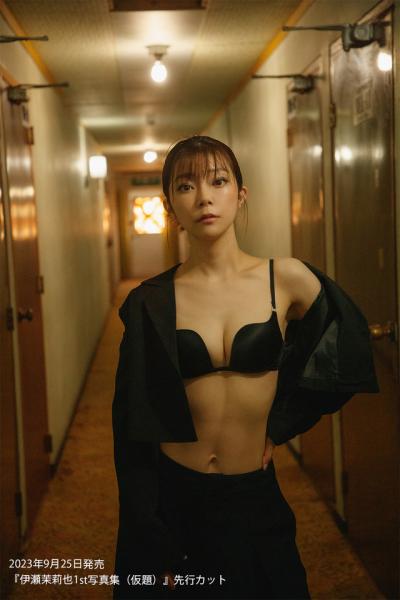 【速報】声優・伊瀬茉莉也さん、初の写真集で水着&ランジェリーを解禁するｗｗｗｗｗｗｗｗｗｗｗｗｗｗｗｗｗｗ