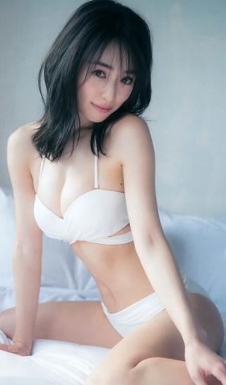 【泉里香（モグラ女子）週刊誌（ヤングジャンプ）他で下着セクシーボデイ】画像42枚