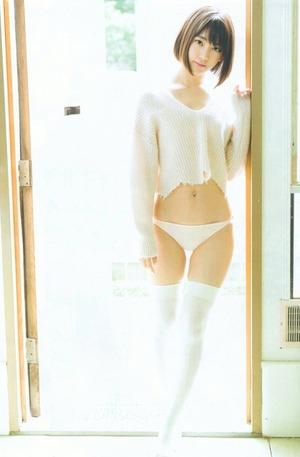 【ニーソLOVE】白ニーソがきゅんとくるエロコーデな女の子画像！
