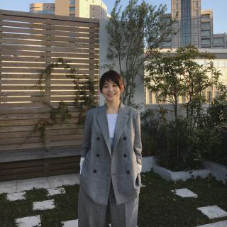 日本一可愛い48歳！石田ゆり子さんインスタにアップした変なポーズ画像が可愛い！