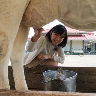 【竹内由恵アナのセクシー乳絞り】（乳汁・生乳・女子アナ）エロ画像60枚！