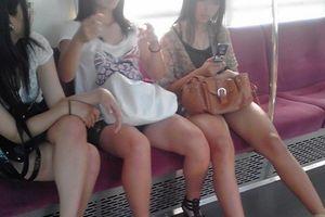 電車内で見かける女性たちの下半身が妙に気になってしまうｗｗｗｗｗｗｗｗｗ
