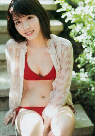 【メモリーレコードクロニクル】女優・松田るか(22)のヤングジャンプ水着画像