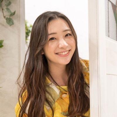 【画像】足立梨花（３０）、ＹｏｕＴｕｂｅでケツを出してしまう足立梨花（３０）、ＹｏｕＴｕｂｅでケツを出してしまうｗｗｗ