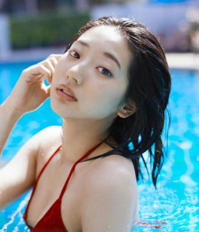 武田玲奈 水着の透ける素肌が大胆なセクシー画像100枚