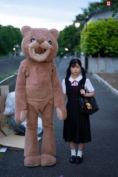 【画像+動画】 毎日がいたずら日和 ごっくん 顔射 放尿 処女喪失 中出し おじさんが全部教えました。少女を騙して、少女宅に侵入して、少女にいたずらし続けた30日姦（かん） 有栖るる