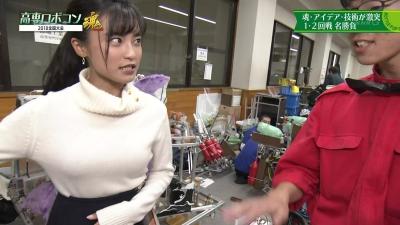 小島瑠璃子、NHK高専ロボコンで思春期学生にニットオッパイ乳揺れのエロさを見せつけるw