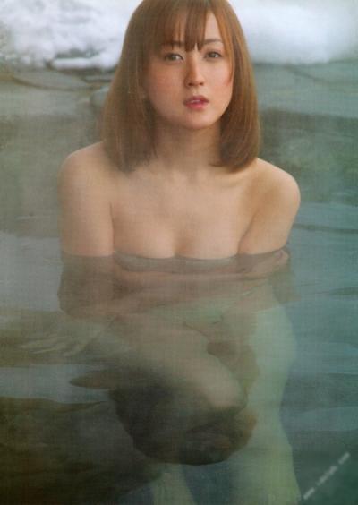 小松彩夏 ヌード画像＆水着画像90枚！写真集で魅せた入浴ヌードや横乳エロ画像