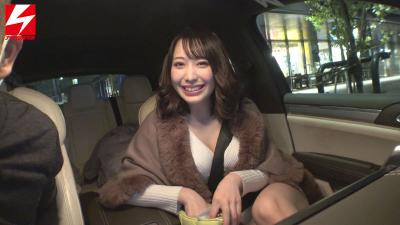 【画像＋動画】 ≪年収3000万≫の嘘プロフでホイホイ釣れた巨乳ギャル！彼氏はいるけど低収入… 高収入ハイスペック男のフリしたら危険日なのに朝までラッキーおねだり中出し みづき