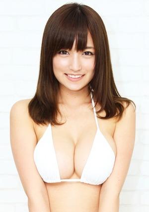 【おっぱいビッチ】乳肉むにゅん！なボイン女子のエログラビア！