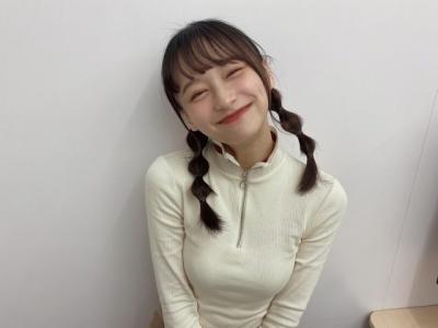 日向坂46影山優佳、初のソロ写真集！水着やパンティー姿にチャレンジ