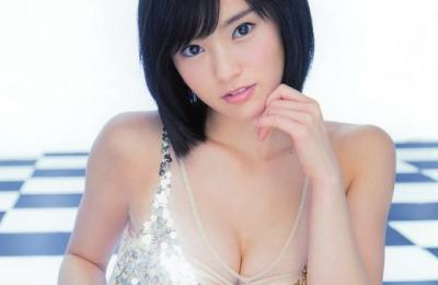 山本彩のどエロい変態水着姿にはけっこうお世話になったよなｗww