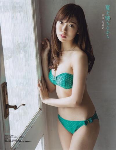 【元NMB48】渡辺美優紀（２６）、「豊満な胸元にドキッ！」セクシーな下着姿を披露する！