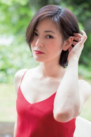 大人AKB48　美熟女で可愛い塚本まり子のエロ画像まとめ