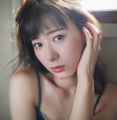 生田衣梨奈　モーニング娘。美少女の水着　42枚