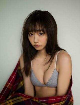 岡田恋奈　うっとりさせる超絶可愛いのほほん系美少女が降臨するおっぱい画像