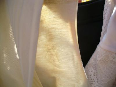 可愛いJK妹のベランダ干しのシミ付き処女下着の盗撮エロ画像