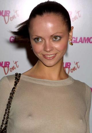 【女優クリスティーナ・リッチChristina Ricci）】アダムス・ファミリー出演した巨乳おっぱいヌード画像！