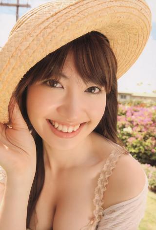 【三次】こじはること小嶋陽菜ちゃんの抜群に可愛いセクシー画像