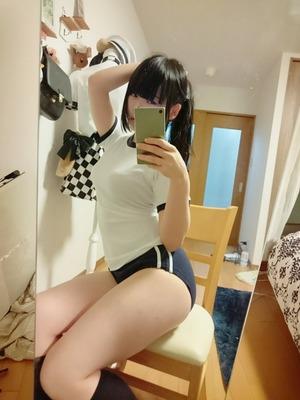 性的な意味でインスタ映えしてる自撮り女子のサービスショットwww