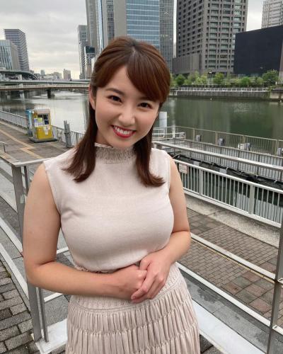 【女子アナ】鷲尾千尋アナ、このお〇ぱい男の理想だなw