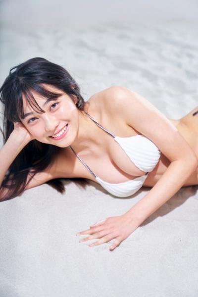 福田ルミカ美少女スレンダー巨乳JKの水着グラビアセクシー画像がエロい!!