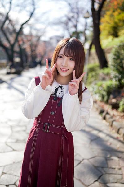 【画像+動画】 素人女子大生【限定】ゆうちゃん20歳 制服リフレで働く激カワJDちゃんとホテルで密会 お店に内緒で裏オプのエロマッサージ＆中出しSEX