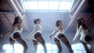 KPOPのアイドルグループが際どい衣装でエロエロダンスを踊ってるエロ画像！