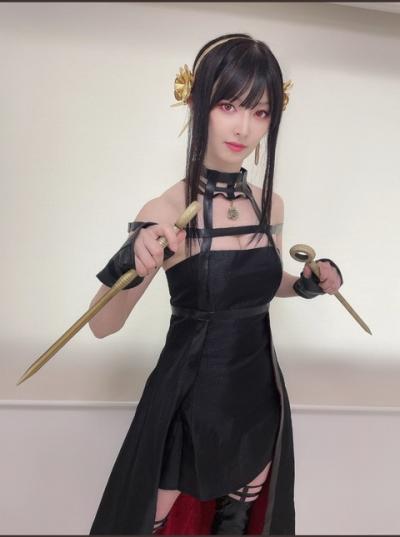 【朗報】武藤十夢さん、ヨル・フォージャーのコスプレが美しい！！！