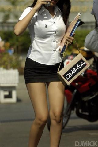 【速報】タイの女子大生のパツンパツンの制服シャツがエロすぎるンゴ(((( ;ﾟДﾟ))))ｗｗｗｗｗｗｗｗｗ（画像あり）