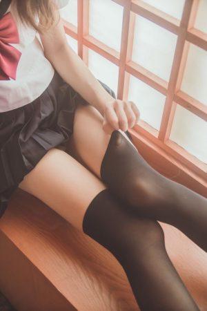 女学生の制服ってホントエロいよな2   Schoolgirl uniforms are really erotic 2