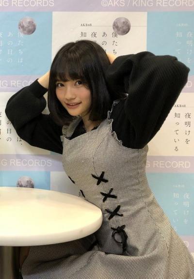 【画像】AKB48矢作萌夏(16歳Gカップ)←この子に水着おっぱいグラビアやらせないことがグループにとって莫大な損失になっている