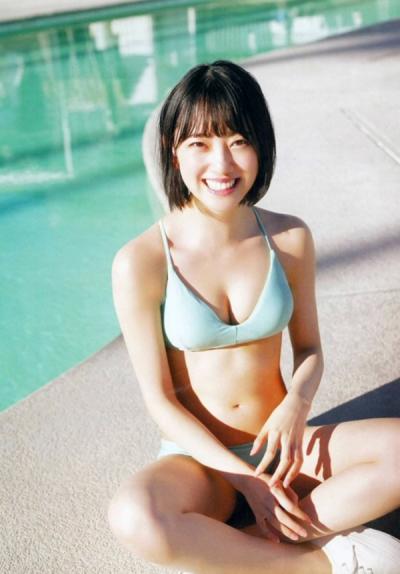 【堀未央奈（乃木坂46・Bカップ乳房）キュート水着グラビア】画像36枚