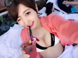 理想のお椀型をしたおっぱいがキレイ過ぎる浅香美咲のビキニ姿を見てくれよ(･∀･)ﾓｪ!!ｗｗ×30P