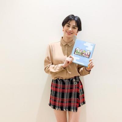 【画像】ホラン千秋、“ミニスカ姿”を披露！ 田中みな実を意識しエッチ系に転身！