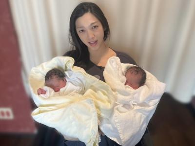 【朗報】元AV女優の原紗央莉さん、双子の女児を出産