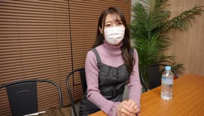 ファミレス店長の倖田沙耶花(29)旦那で満足できずAVデビュー！ガン突きされて生まれたての小鹿みたいになってしまうｗｗｗ