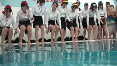 【SOD女子社員】水泳大会でびしょ濡れになったマ○コをユーザー様にハメられます。