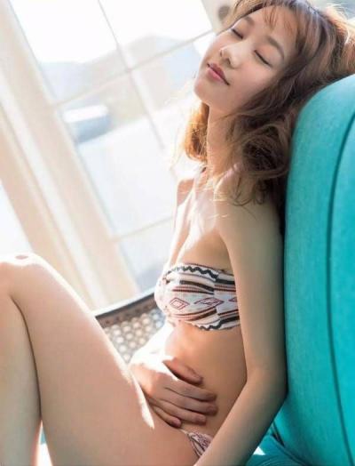 【モデル】高田秋、「さんま御殿」季節はずれの衣装がエッロすぎるw