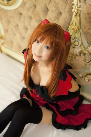 【コスプレのエロ画像】コミケに出演するエロいプロコスプレイヤーが集結…！！ｗｗｗｗ二次元並に可愛すぎる美少女のH画像をまとめちゃうｗｗｗ