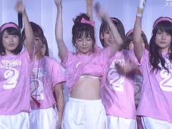 AKB48大運動会でAKB島崎遥香の白ブラジャーが見えるハプニング