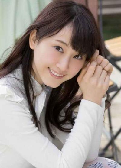 松井玲奈 SKE卒業後も売れっ子の水着、下着、谷間 57枚①