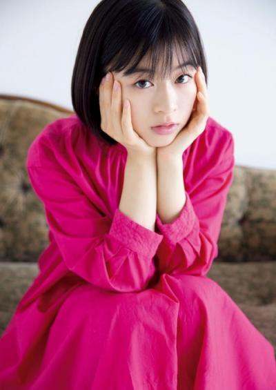 【MIRACLE SUNNY】女優・森七菜(17)の週刊誌グラビア画像