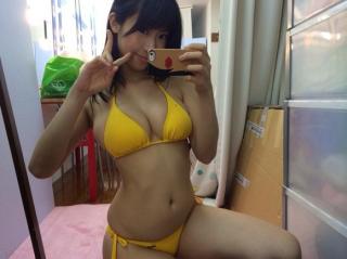 Hカップグラドル鈴木ふみ奈の体がムチムチすぎてたまらんち