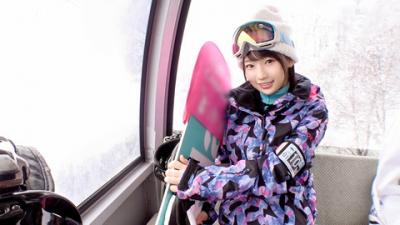 【画像】スキー場に遊びに来ている女子大生をナンパしてハメ撮りセックス！