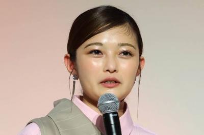 人気タレント井上咲楽、オズワルド畠中と「連日お泊まりの真剣愛」スクープで嫉妬民続出ｗ